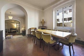 Classic Borgo Apostoli by MMega