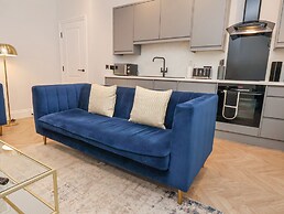 The Salisbury Apartment 202