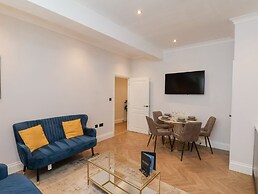 The Salisbury Apartment 205