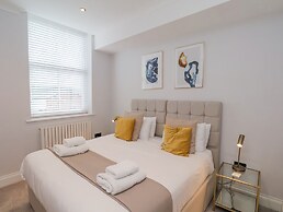 The Salisbury Apartment 205