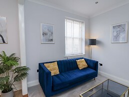 The Salisbury - 1 Bedroom Apartment