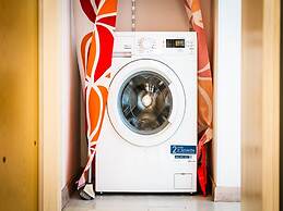 A Modern Flat a Stone's Throw From the Beach