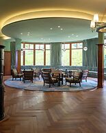Boutique Hotel Engadinerhof – A Home for Generation