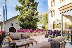 Hotel Engadinerhof
