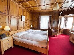 Hotel Engadinerhof