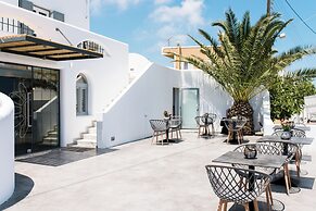 Margarita Hotel & Suites