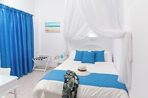 Margarita Hotel & Suites