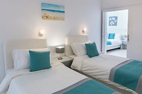 Margarita Hotel & Suites