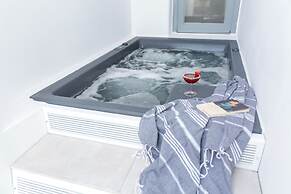 Margarita Hotel & Suites