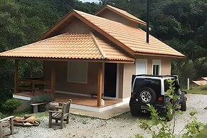 Espetacular casa em Gonçalves - MG 1