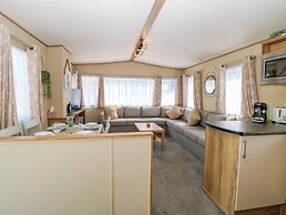 Oakley Retreat
