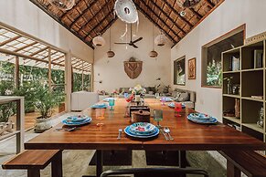 Casa Arkaana Eco Retreat