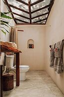 Casa Arkaana Eco Retreat