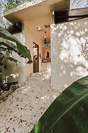 Casa Arkaana Eco Retreat