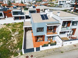 Villa Terracota by Acasadascasas