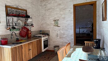Espetacular casa em Gonçalves - MG 2