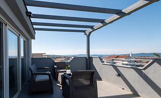 Panoramic View Apartment ILM