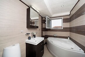 Terminal Square Suites