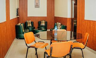 Mirton Hotel