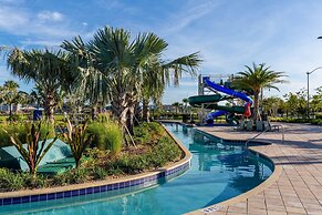 Dream 5Bd Storeylake Close to Disney