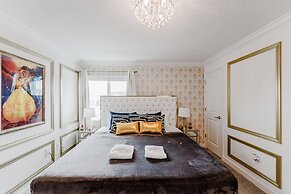 Dream 5Bd Storeylake Close to Disney