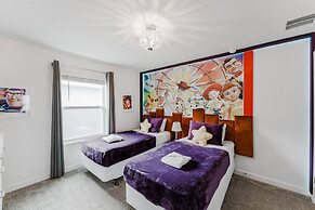 Dream 5Bd Storeylake Close to Disney