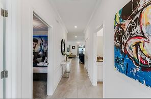 Dream 5Bd Storeylake Close to Disney