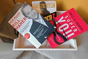 Spacious 3BR DTWN Condo with Pool