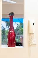 Zen Saltwater Retreat Balcony Pool Seaview