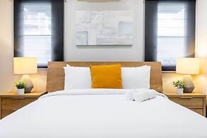 Zen Saltwater Retreat Balcony Pool Seaview