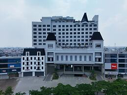Grand Travello Hotel Bekasi