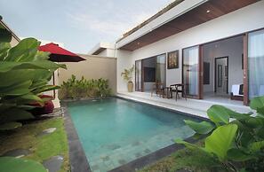 Bougainvillea Villas Cemagi by Parigata