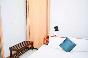 Hotel Sobana Lake Front