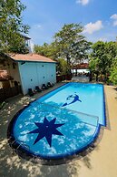 Hotel Sobana Lake Front