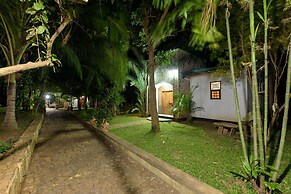 Hotel Sobana Lake Front