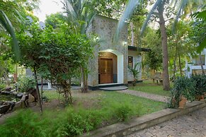 Hotel Sobana Lake Front