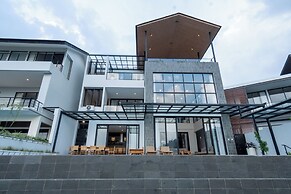 Beverly Hill Mountain View Villa 8BR