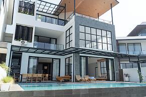 Beverly Hill Mountain View Villa 8BR