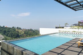 Beverly Hill Mountain View Villa 8BR