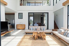 Beverly Hill Mountain View Villa 8BR