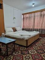 Central Hotel