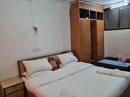 Central Hotel