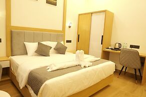 Bougainvillea Homestay Munnar