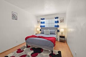 5 BR Jacuzzi 12 Mins to Disney Knotts Beach