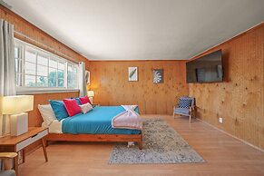 5 BR Jacuzzi 12 Mins to Disney Knotts Beach