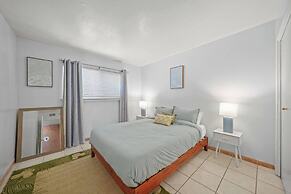 5 BR Jacuzzi Disney Knotts Beach