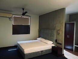 Hidden Negombo by Sana's