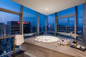 Hangzhou Binjiang Qianchao New Century Hotel