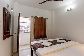 Varanasi Rest House