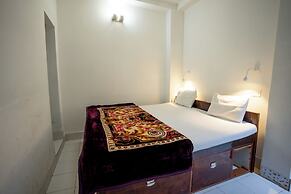 Varanasi Rest House